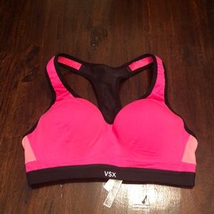 VSX sport  Sports Bra
